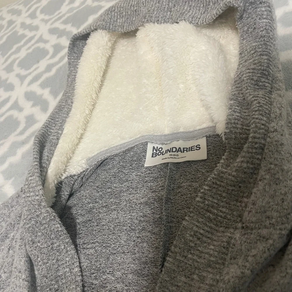 No Boundaries XS Gray Hooded‎ Cardigan Open Front Sweater Knit Jacket
